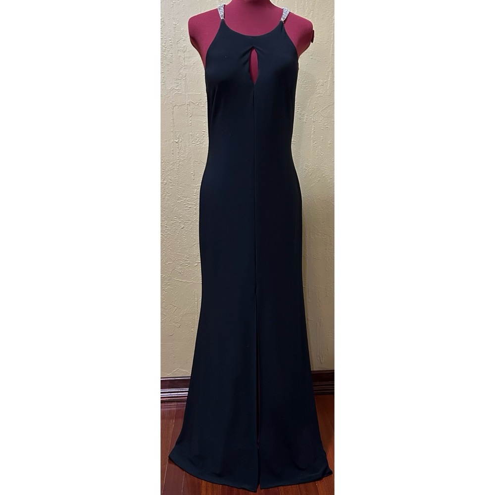 This Betsy & Adam jersey black & pink maxi dress back cris cross straps in a 8.